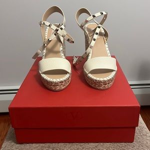 Women’s Rockstud Double Espadrille Metallic Wedge sandals.